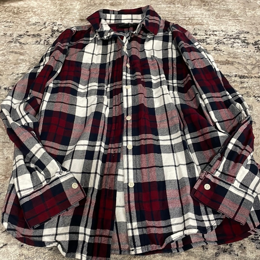 Women’s flannel shirt